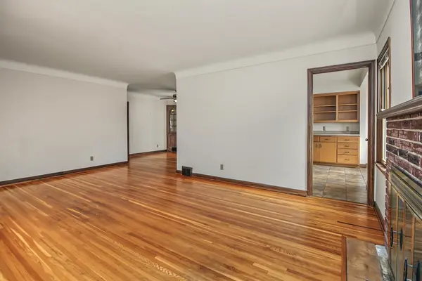 1796 Holton ST, Falcon Heights, MN 55113