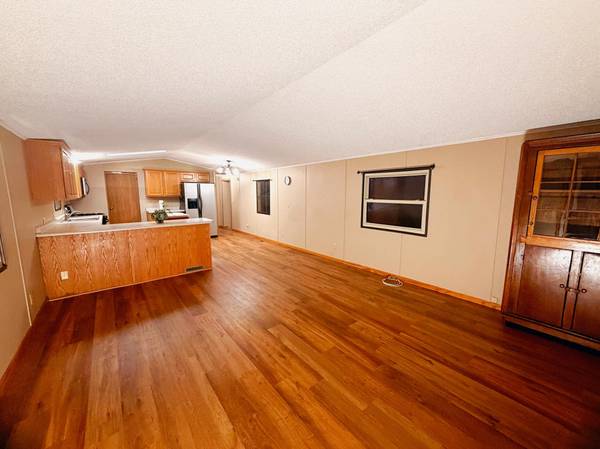 703 30th ST NW, Faribault, MN 55021