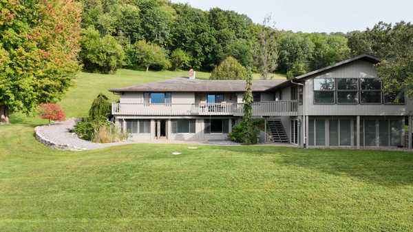 5000 County 21, La Crescent, MN 55947