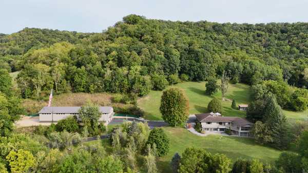 5000 County 21, La Crescent, MN 55947
