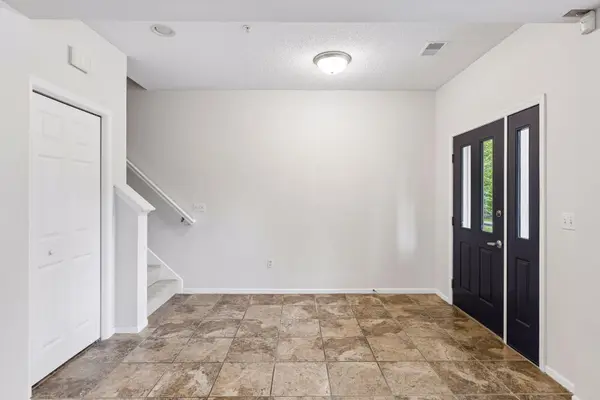 6090 W 16th ST #913, Saint Louis Park, MN 55416