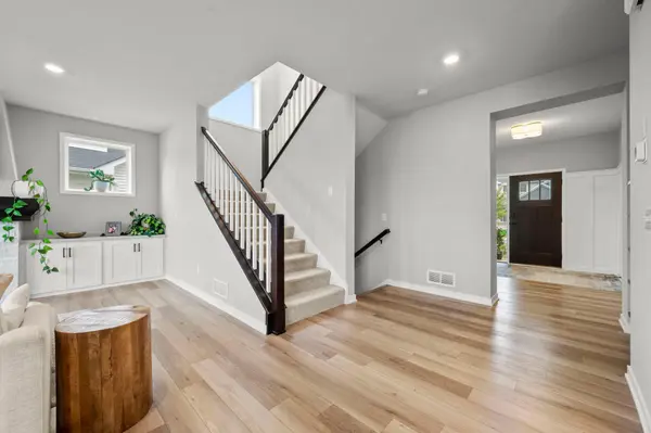 4852 Bennett ST SE, Prior Lake, MN 55372
