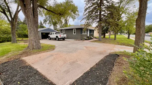 1316 7th AVE, Anoka, MN 55330