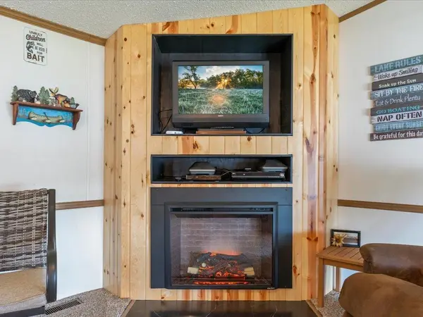 8143 Meadow Lake RD SW, Motley, MN 56466