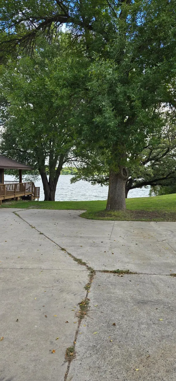 2486 Oliver AVE SW, Cokato, MN 55321