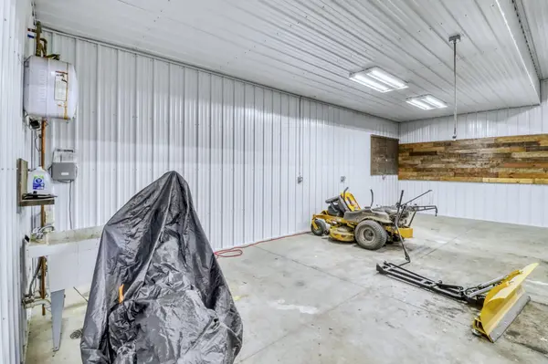 2233 Sheyenne ST, West Fargo, ND 58078