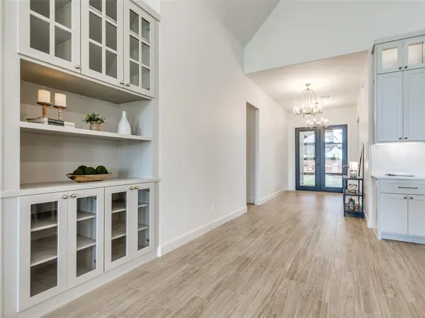 948 Dorsi CIR, Newcastle, OK 73065