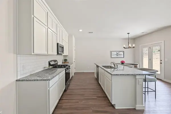 861 Stella TRL, Guthrie, OK 73044