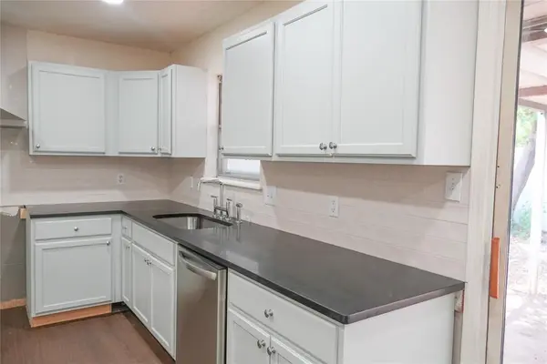 1410 High Meadows DR, Norman, OK 73071