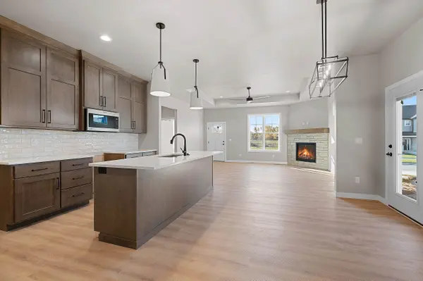 2874 HOWARD Commons, Howard, WI 54313-9264