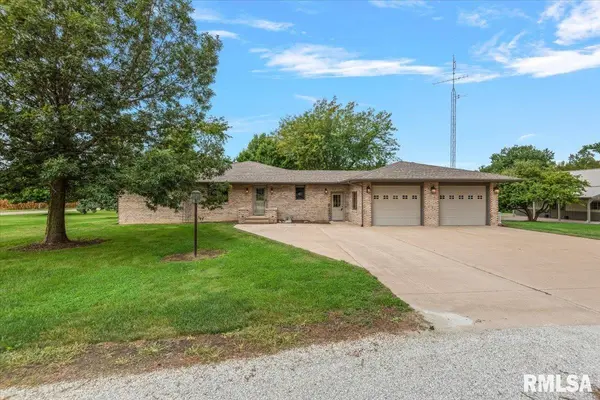 868 E COUNTY HIGHWAY 3 HWY, Table Grove, IL 61482