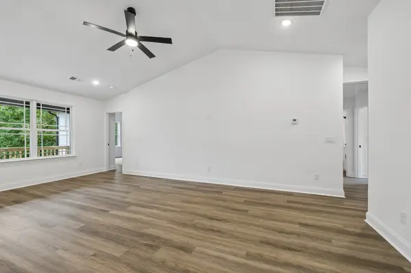 302 Dusty Rd, Dickson, TN 37055