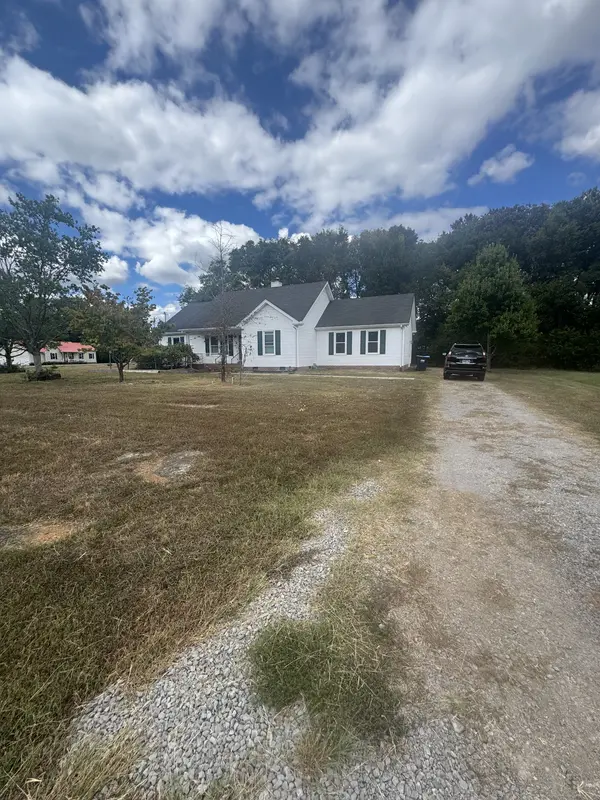 724 Hogan Dr, Murfreesboro, TN 37128