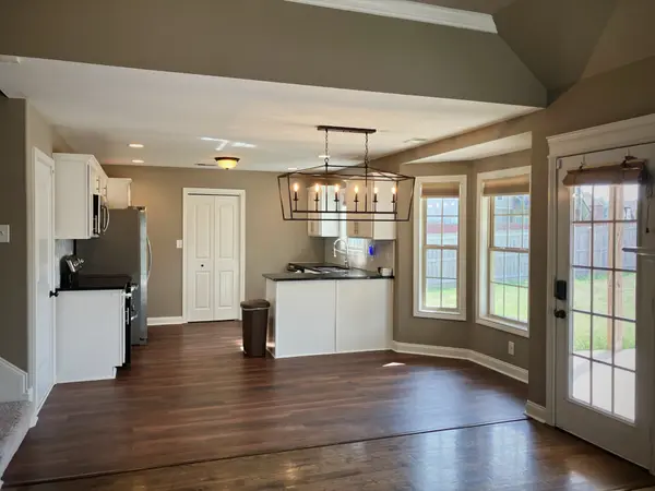 1792 Autumnwood Blvd, Clarksville, TN 37042