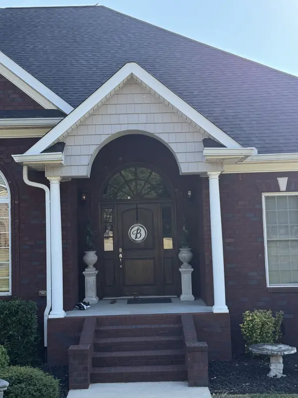 106 Stonegate Cir, Shelbyville, TN 37160
