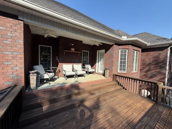 106 Stonegate Cir, Shelbyville, TN 37160