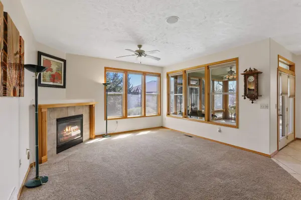16317 N McKinnon Ln, Colbert, WA 99005