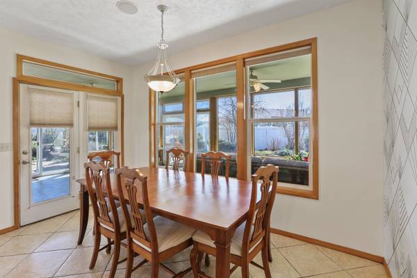 16317 N McKinnon Ln, Colbert, WA 99005