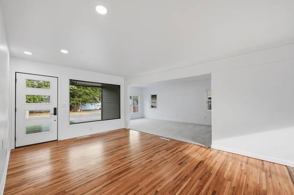 626 S Atherton, Maize, KS 67101