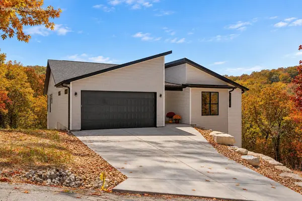 13 Oleary DR, Kimberling City, MO 65686
