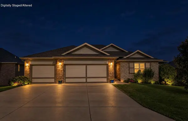 703 N Fox Hill CIR, Nixa, MO 65714