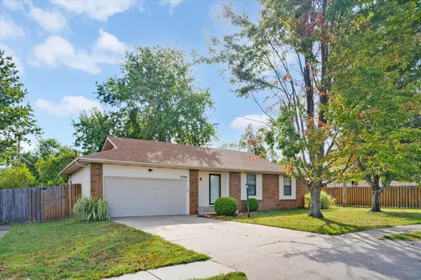 3790 S Colgate AVE, Springfield, MO 65807