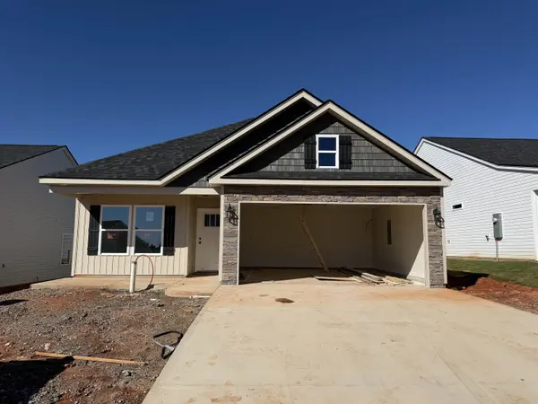 1724 Spruce Knoll ST, Spartanburg, SC 29303