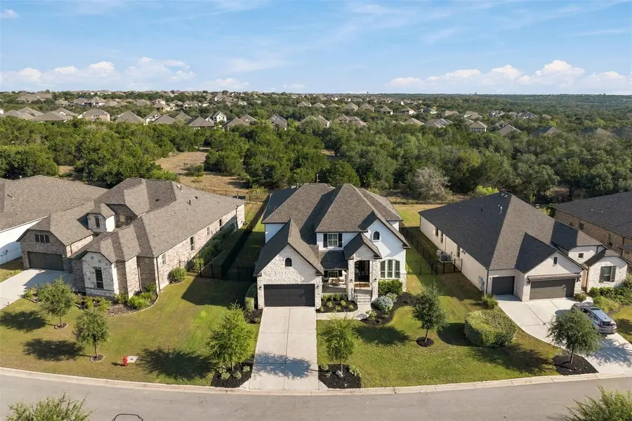 1222 Jacksdaw DR, Austin, TX 78737