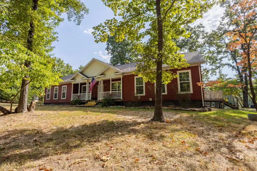 10420 Dogwood RD, Mountain Grove, MO 65711