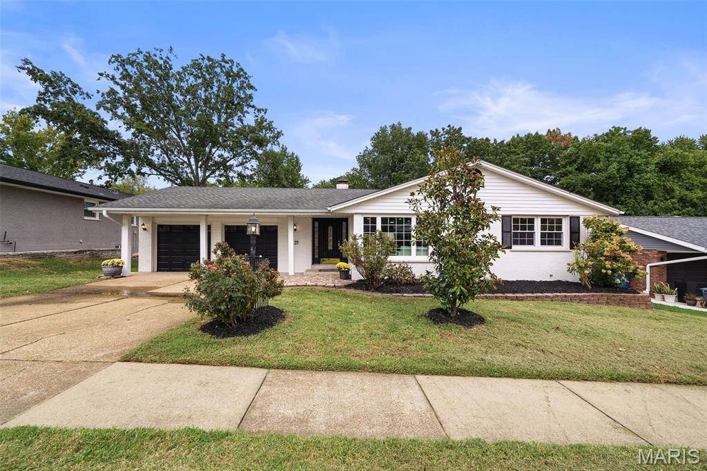 5157 Reynosa DR, St Louis, MO 63128