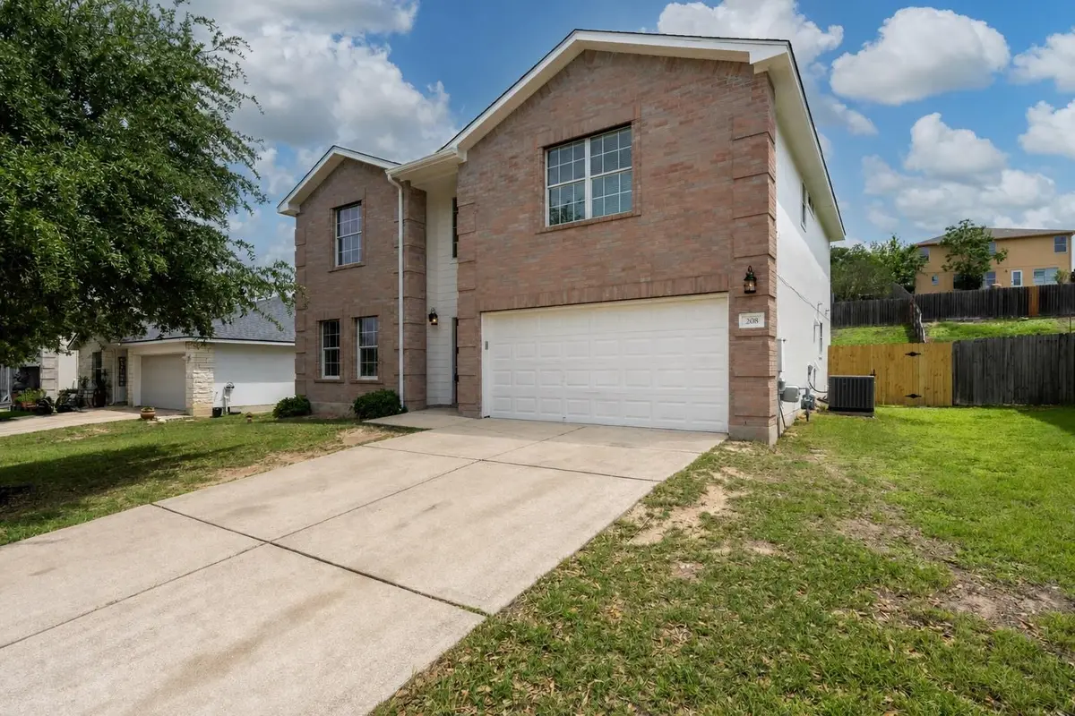 208 Dandelion LOOP, Kyle, TX 78640