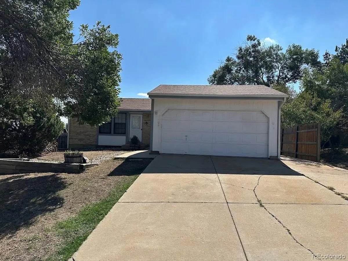 5704 W 75th, Arvada, CO 80003