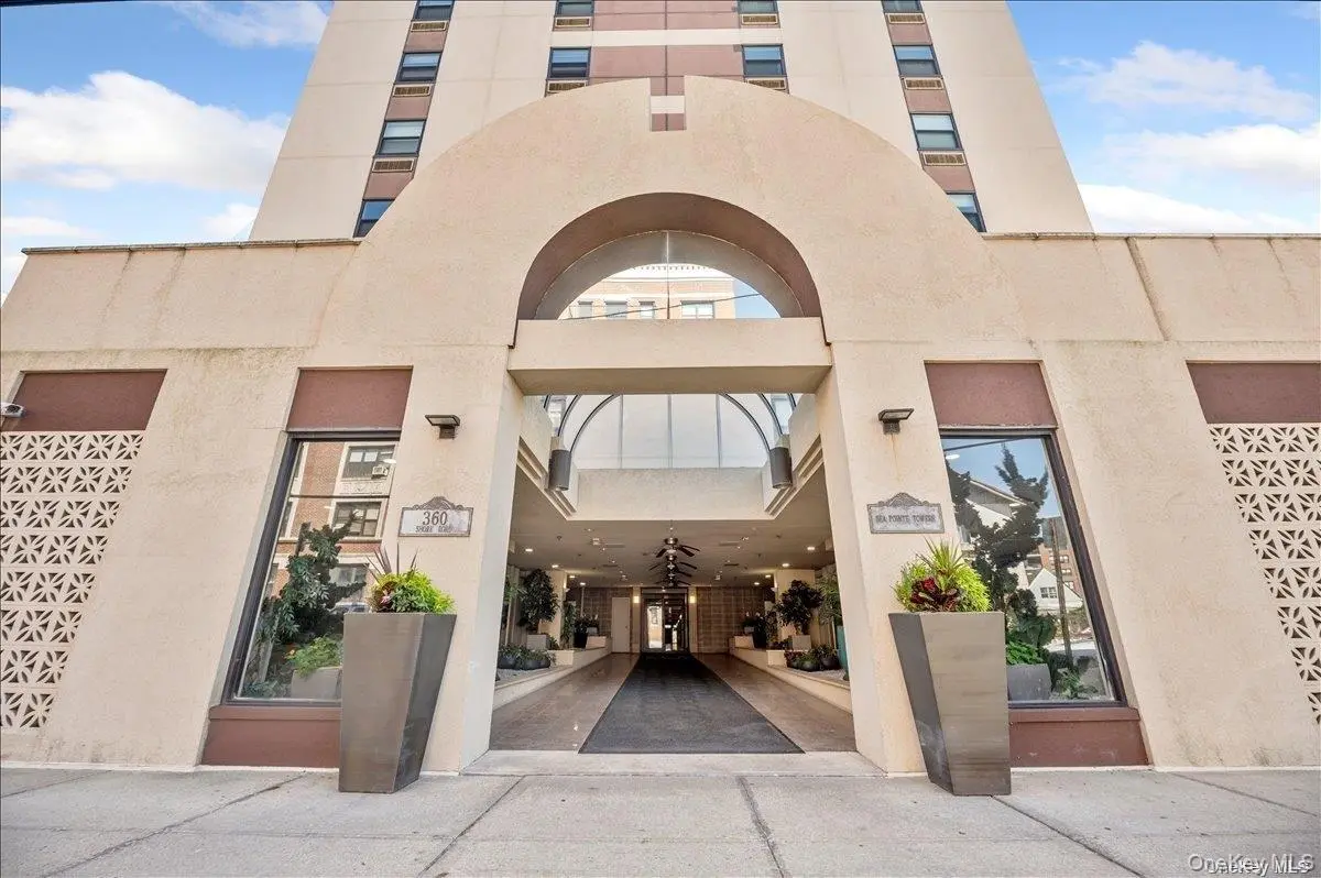 360 Shore RD #3B, Long Beach, NY 11561
