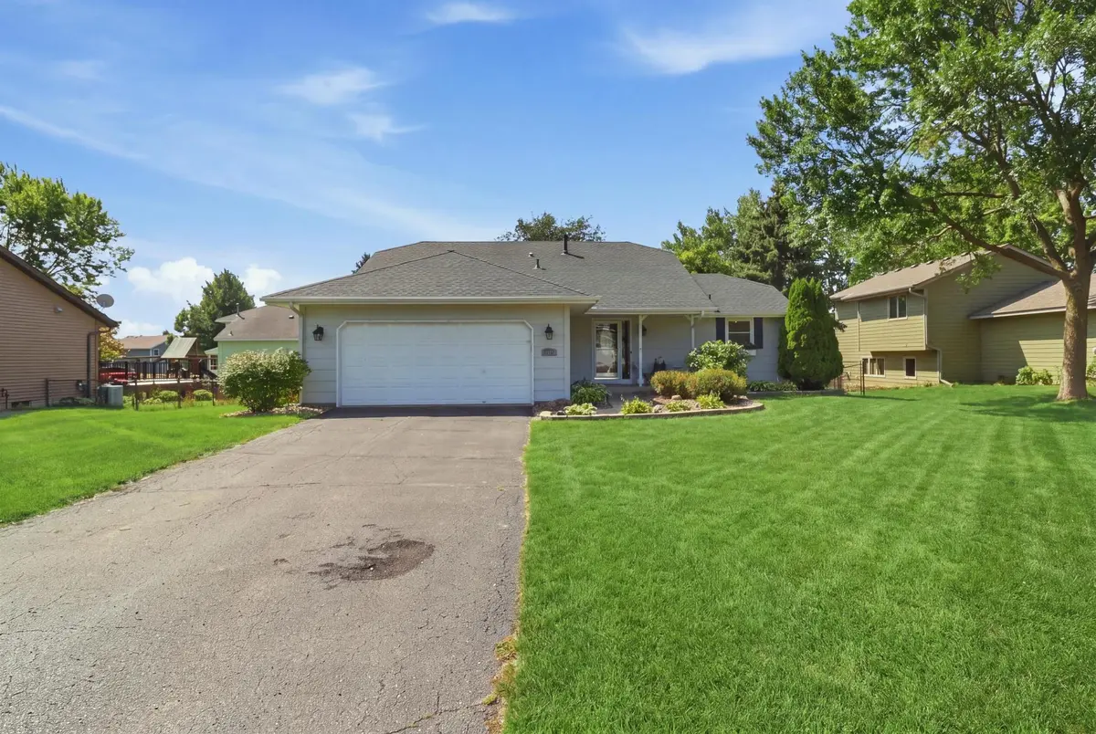 15485 Darjeeling PATH, Rosemount, MN 55068