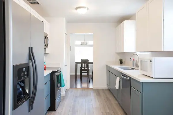 909 Chote Ave #A, Austin, TX 78702