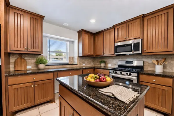 343 E Jackson ST, Bartlett, TX 76511