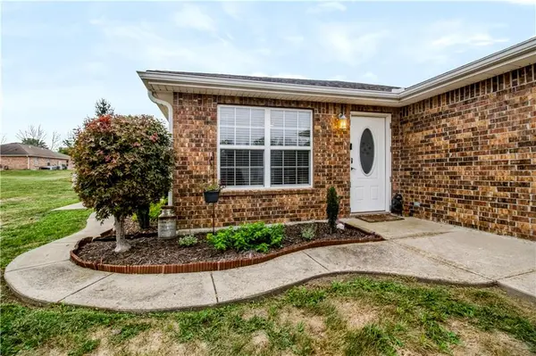 1308 Sandra DR #A, Warrensburg, MO 64093