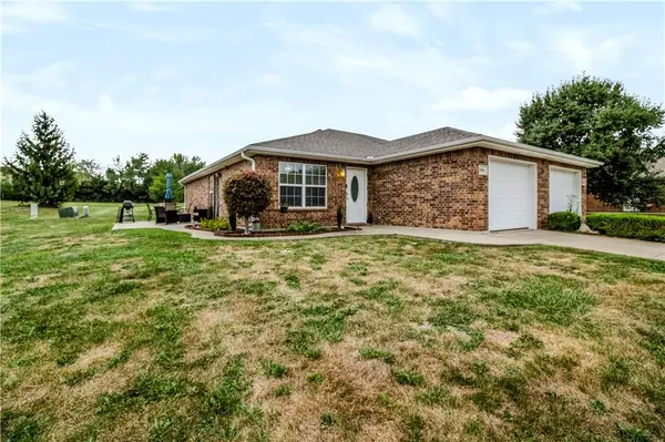 1308 Sandra DR #A, Warrensburg, MO 64093