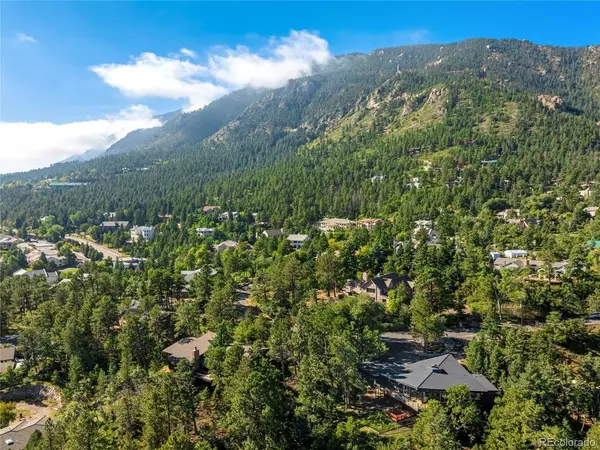 17 Pine, Colorado Springs, CO 80906