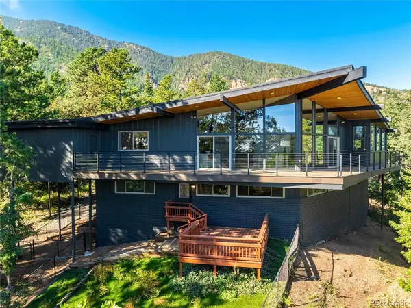 17 Pine, Colorado Springs, CO 80906