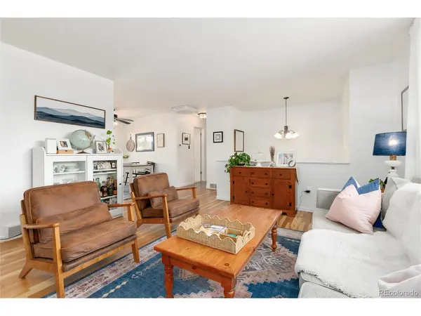 7175 S Penrose, Centennial, CO 80122