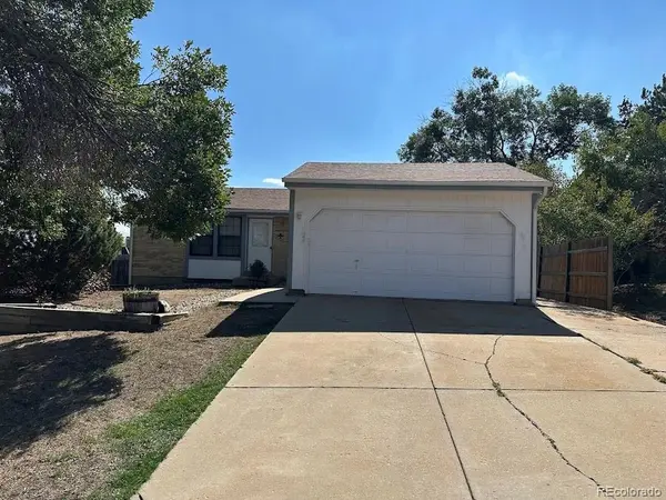 5704 W 75th, Arvada, CO 80003