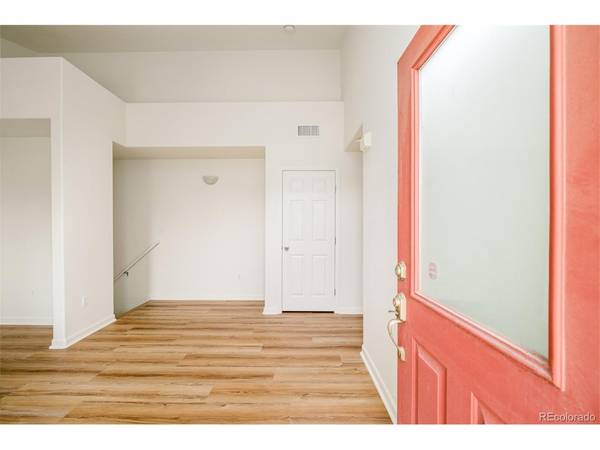 5800 Tower #905, Denver, CO 80249