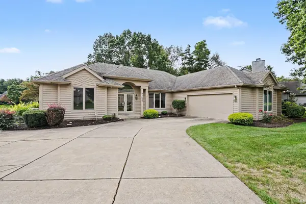 51490 Stratton CT, Granger, IN 46530-8338