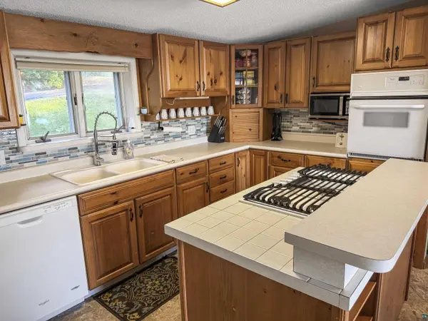 2730 Birch River Rd, Babbitt, MN 55706