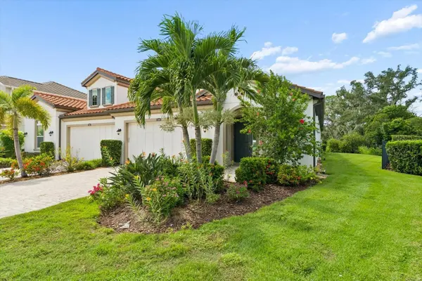 2304 STARWOOD CT, Lakewood Ranch, FL 34211