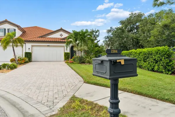 2304 STARWOOD CT, Lakewood Ranch, FL 34211