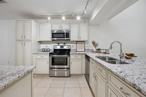 8370 SANDPOINT BLVD, Orlando, FL 32819