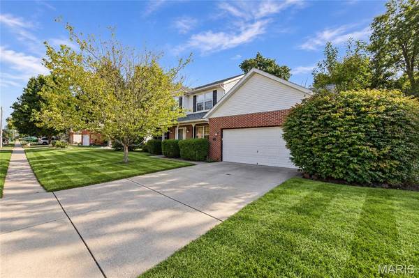 1106 Illini DR, O'fallon, IL 62269