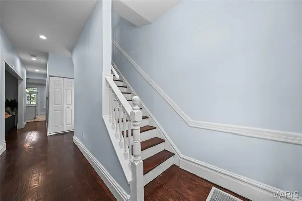 4550 Oakland AVE, St Louis, MO 63110